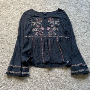 Beautiful Embroidered American Eagle Top